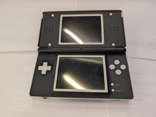 Nintendo DS Lite - Custom White/Black With IPS Screen